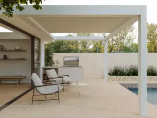 ALUMINIJSKA PERGOLA SA ALU LAMELAMA