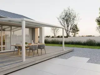 VERANDA